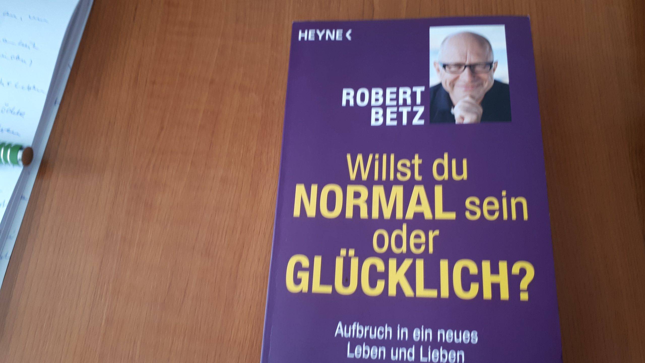 Buchcover Normal oder glücklich quer